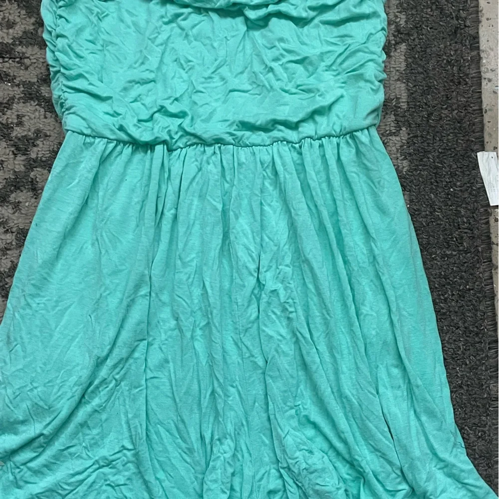 Used condition, color me red jumper - Picture 9 of 16